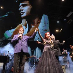 Jerry Schilling and Priscilla Presley made an appearance at the Elvis: Live in Concert show.