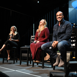 Genie Francis, Donnell Turner and Laura Wright share a laugh!