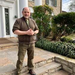 Actor/comedian Jason Alexander