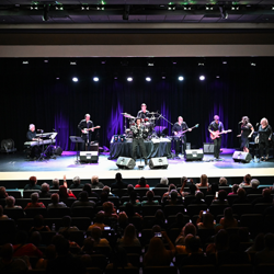 Shawn Klush handed out teddy bears during his show.
